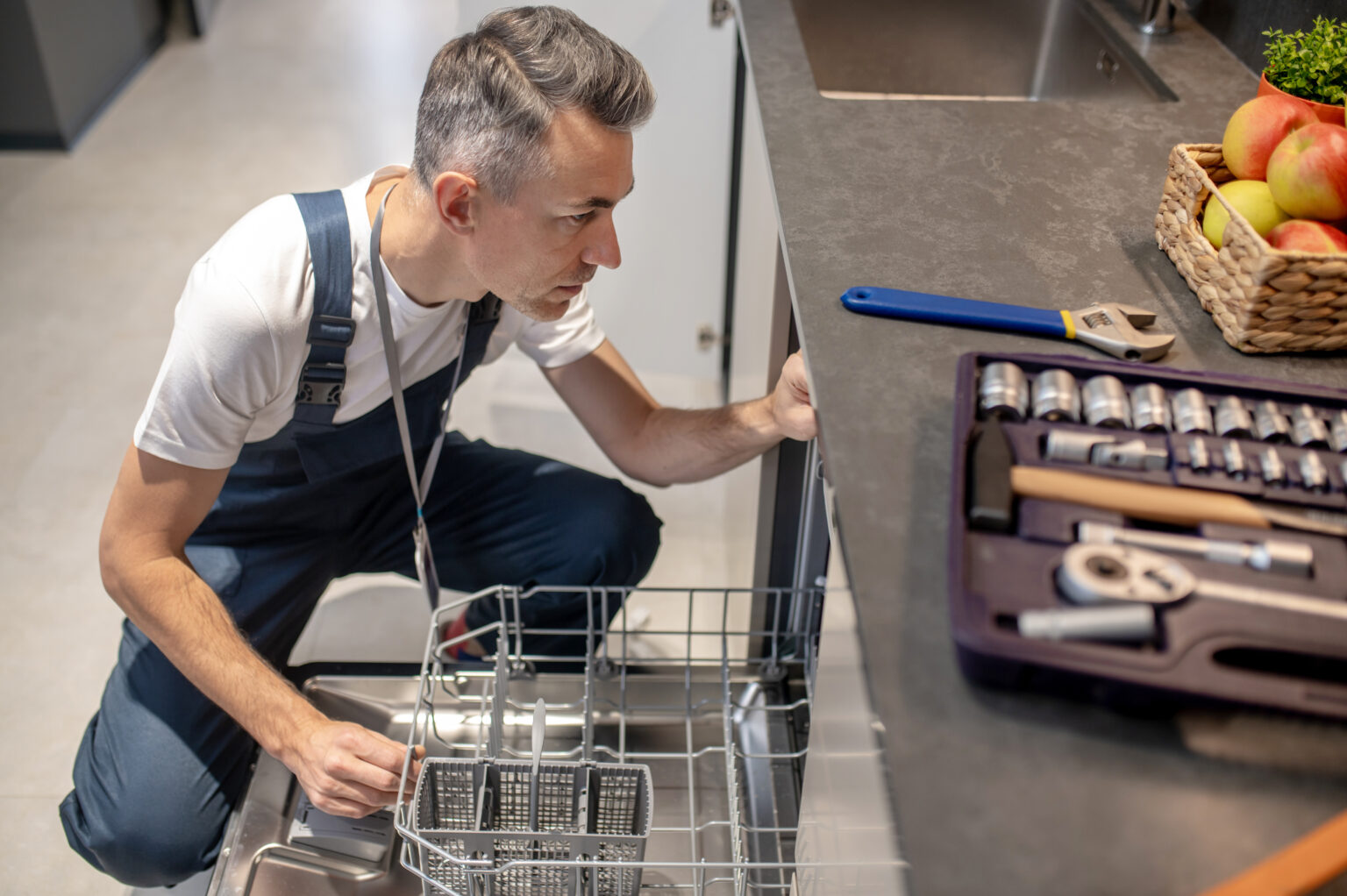 KitchenAid Dishwashers Problems 7 Common Issues (Must Read