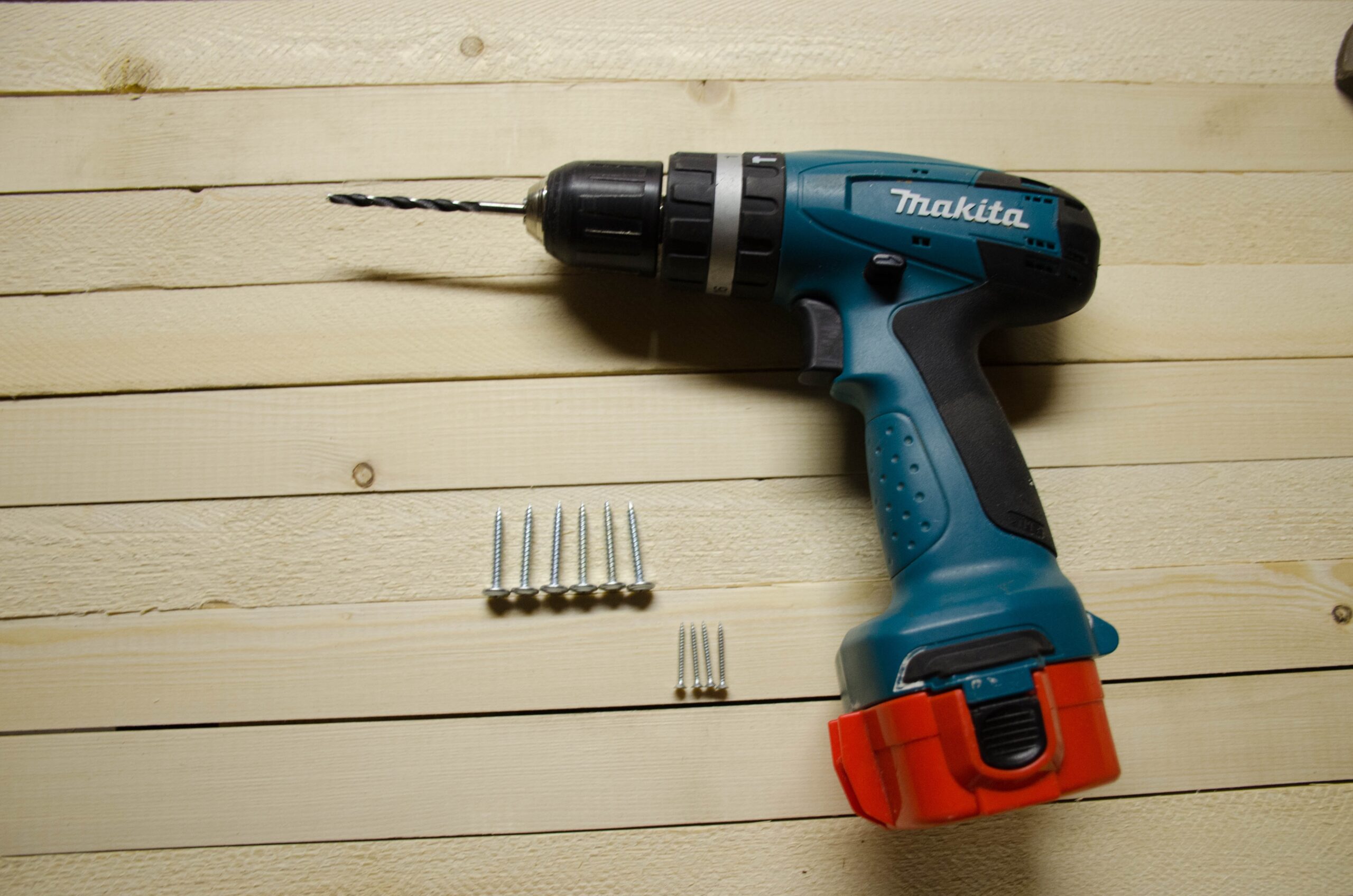 Burned out 2 Makita 18v drills (admittedly using them where I should be  using an impact driver) in the last two months. Always end up breaking out  grandpas old Black and decker.