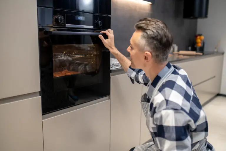 Bosch Ovens 7 Common Problems (with solutions)